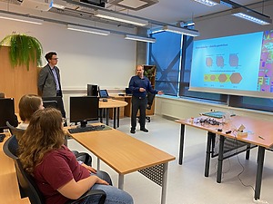 paskaita apie nanodaleles